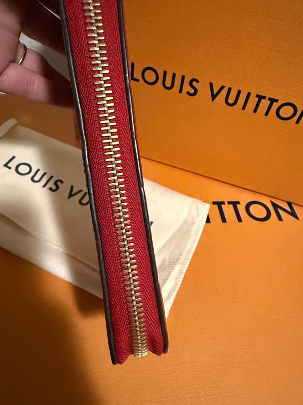 Louis Vuitton Red Embossed Monogram Zippy Wallet - Picture 4 of 9
